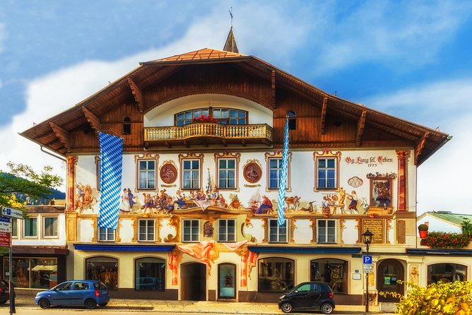 Neuschwanstein Castle, Ettal Abbey and Oberammergau Private Tour from Munich - Ettal Abbey: Baroque monastery time with Benedictine life