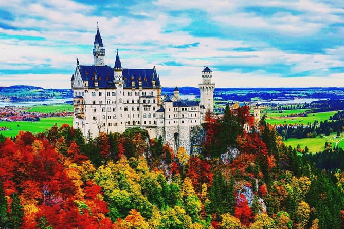 Neuschwanstein Castle Skip-the-Line Private Tour for Groups - Schloss Neuschwanstein with a private guide: what you’ll focus on