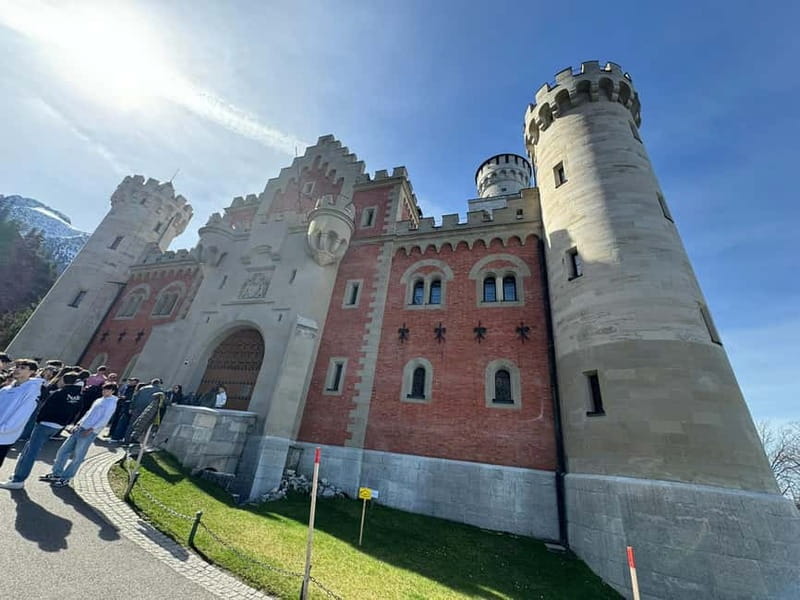 Neuschwanstein Castle Skip-the-Line Ticket with Audio Guide - Inside the castle: an audio-guided route with real pacing