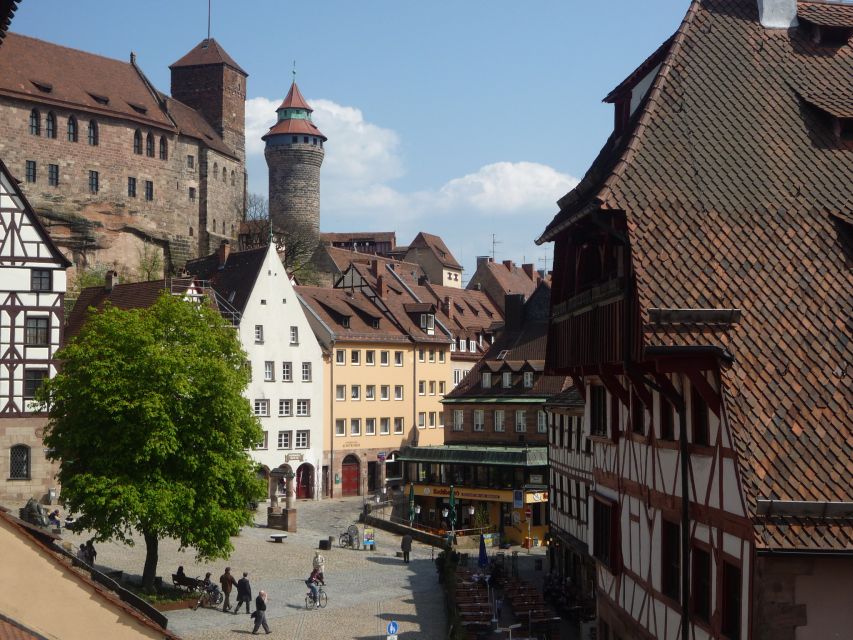 Nuremberg 2-Hour Old Town Highlights Walking Tour in English - Handwerkerhof and the crafts behind the medieval streets