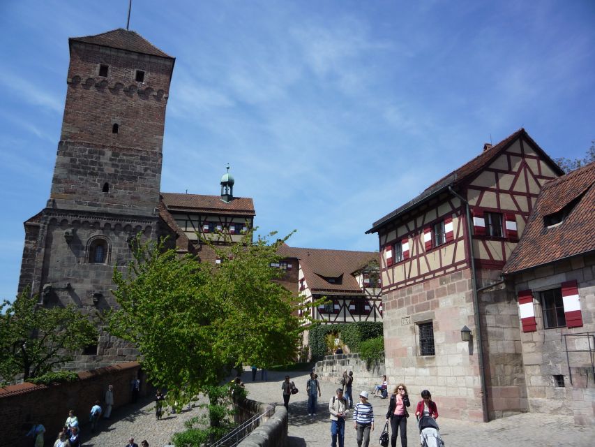Nuremberg 2-Hour Old Town Highlights Walking Tour in English - St. Sebaldus Church and the quick stops that still matter