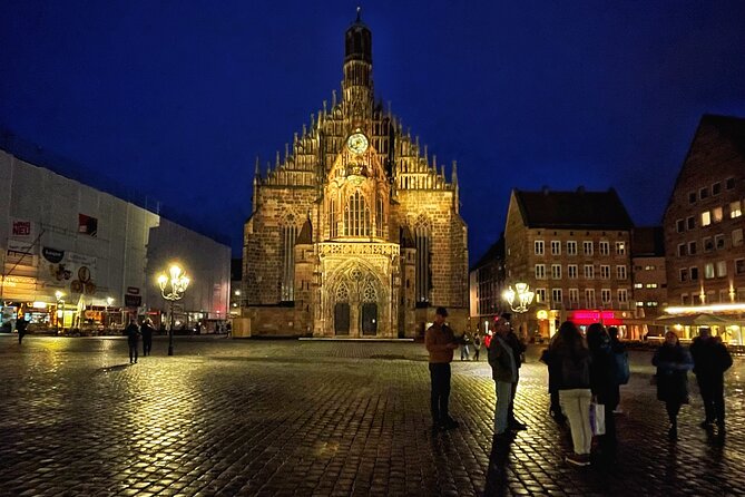 Nuremberg Ghosts and Gallows Evening Walking Tour in English - Stop 1: Hauptmarkt and the Beautiful Fountain wish
