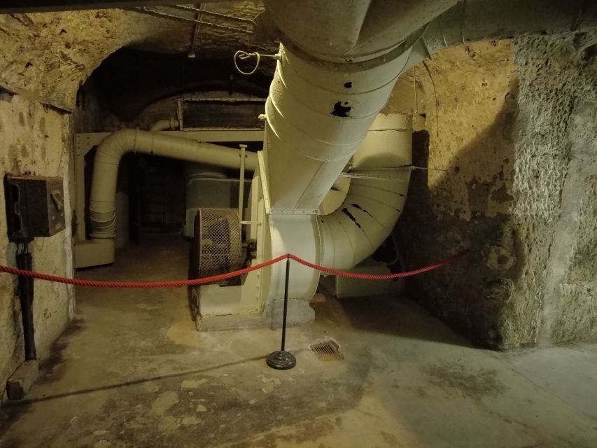 Nuremberg: Historischer Kunstbunker WWII Art Bunker Tour - The One-Hour Underground Route (and What Makes Each Part Special)