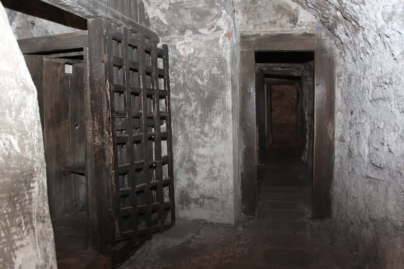 Nuremberg: Medieval Dungeons Guided Tour - Price And Value: Why This One Costs About $11