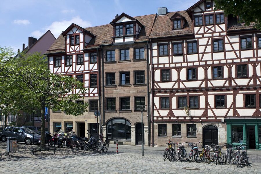 Nuremberg: Old Town Guided Walking Tour - Price and value: what $18 buys you in Nuremberg