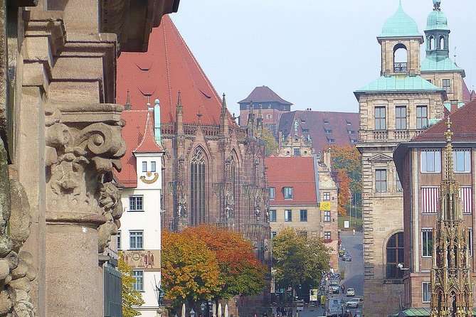 Nuremberg Old Town Walking Tour in English - From Nürnberg Hbf to Hauptmarkt: a 2-hour route that sets the tone
