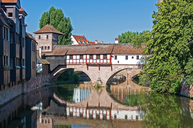 Nuremberg: Private Walking Tour with a Local - Your first stops: photo moments, orientation, and the “walk your way” start