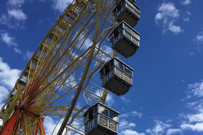 Oktoberfest Tour with table and unlimited beer - Skip The Seating Chaos, Start At Hauptbahnhof