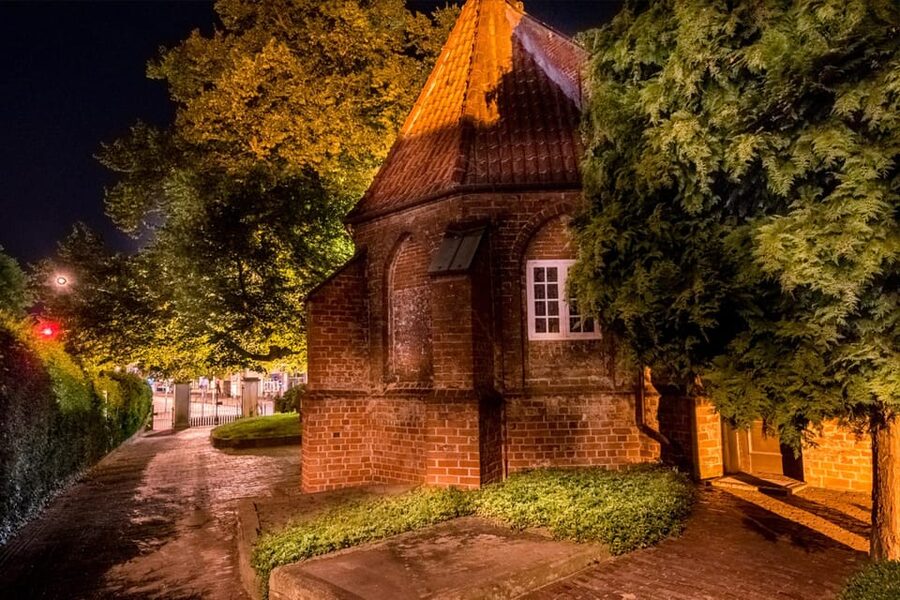 Oldenburg: "Executioners, witches & scoundrels" (crime thriller tour) - Starting at Nadorster Str. 1, in front of the Gertruden Chapel