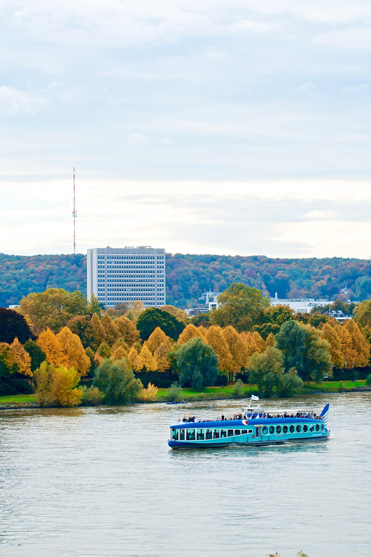 Panoramic ride between Bonn and Königswinter (Siebengebirge) - Where the cruise starts: Landing stage 3 is your anchor