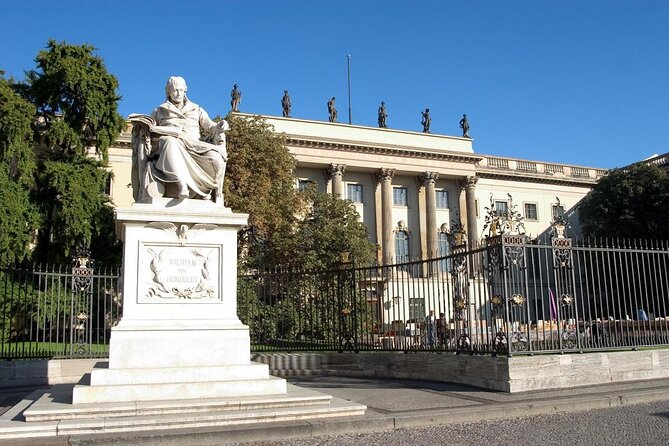 Party and Beer Bike Private Sightseeing Tour Berlin with Pick-up - Getting In, the Pariser Platz Start, and Pickup Near Brandenburg Gate