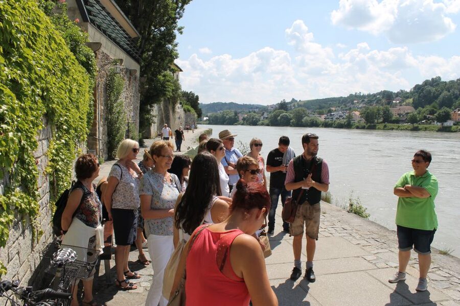 Passau: City Highlights Guided Walking Tour - St. Stephen’s Cathedral, Back Side View: Understanding Scale and Baroque Story
