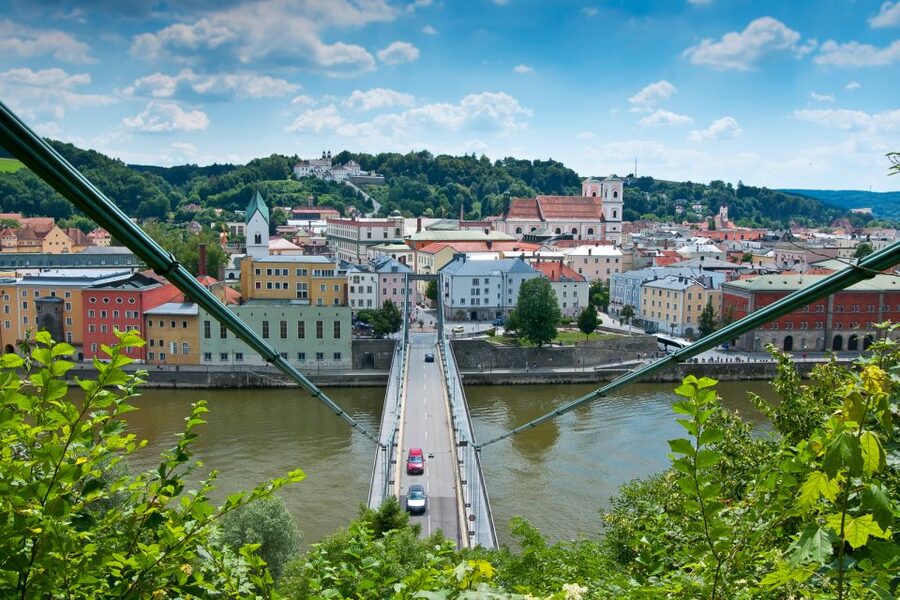 Passau: City Highlights Guided Walking Tour - Local Lunch and Museum Tips, Plus Where to Get Ice Cream