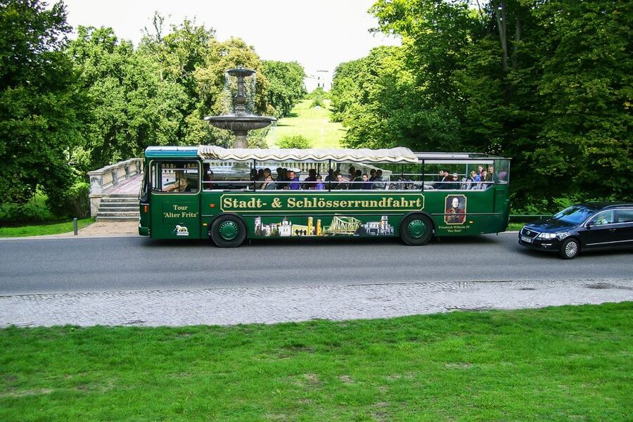 Potsdam: City and Castles Tour - Getting Started at Potsdam Central Station