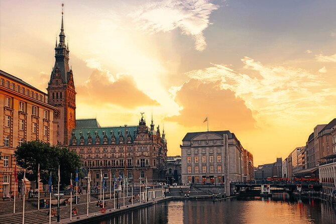 Private 2-Hour Hamburg Highlights Walking Tour - Where you start and how the walk ends near Elbphilharmonie