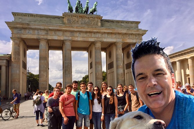 Private Taxi Tour City East & West History and Architecture 3-4h - How the taxi format changes your Berlin sightseeing