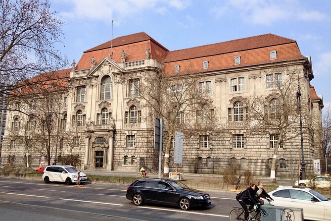 Private Taxi Tour City East & West History and Architecture 3-4h - Berlin East vibes: Hackesche Höfe, Friedrichstraße, and Wall-era tension