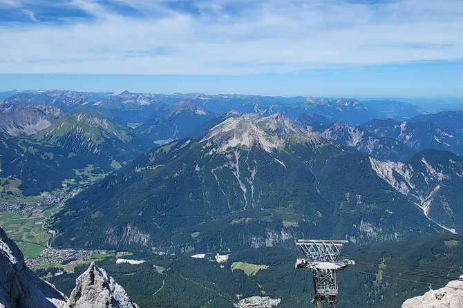 Private Tour to Zugspitze with Cable Car-Tix, Lake Eibsee & Lunch - Lunch at Panorama Lounge 2962, Food That Actually Keeps the Day Moving