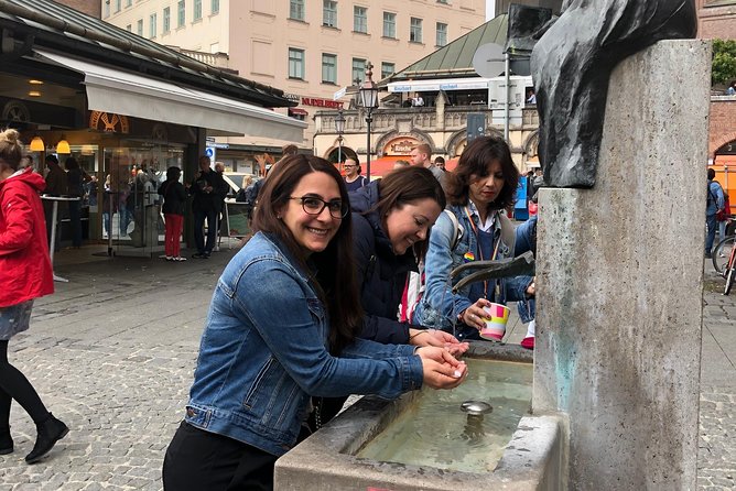 Private - Viktualienmarkt Food Tour and Beyond - best Munich tastings - Starting at Marienplatz: your Munich “eat first” game plan