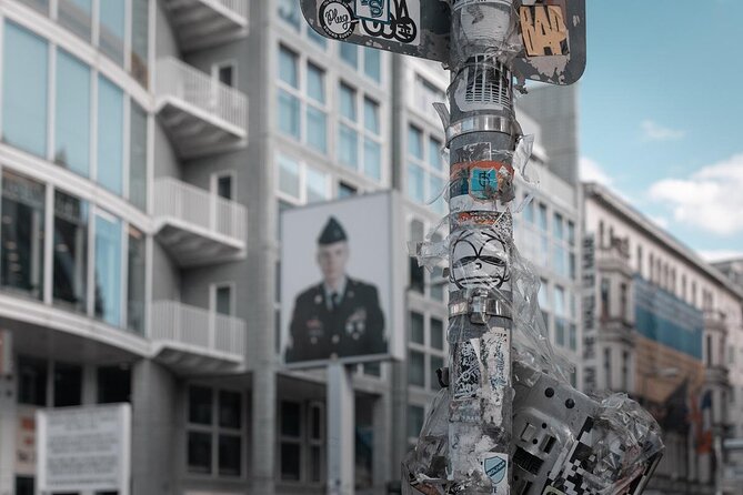 Private Walking Tour: Berlin Wall, Cold War and Checkpoint Charlie - Meeting at Bernauer Straße: where the Wall mattered up close