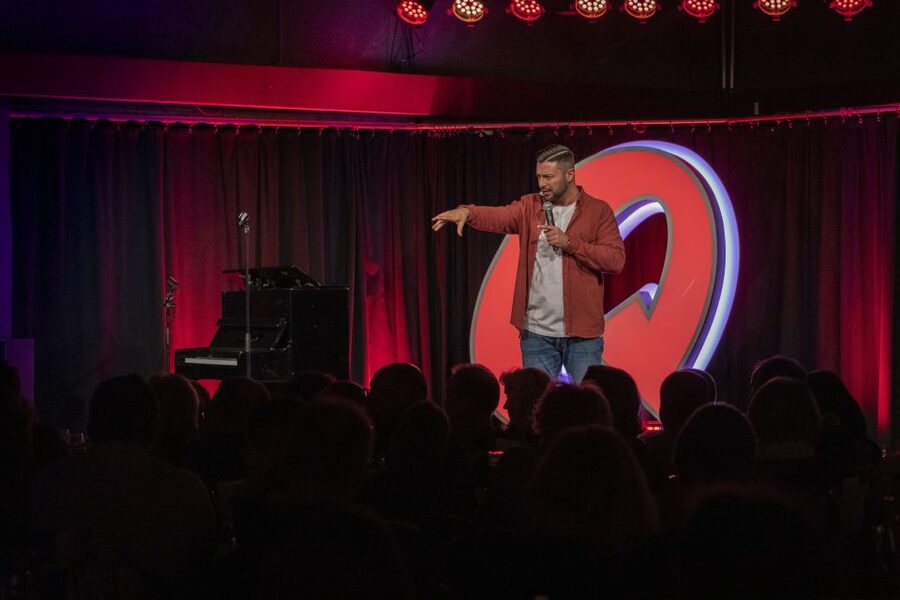 Quatsch Comedy Club München: Die Live Show - Before the Show: Voucher Exchange and Smart Arrival