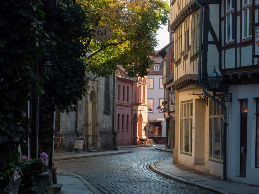 Quedlinburg: Guided City Highlights Walking Tour - Meeting the famous names: Erxleben, Klopstock, GutsMuths