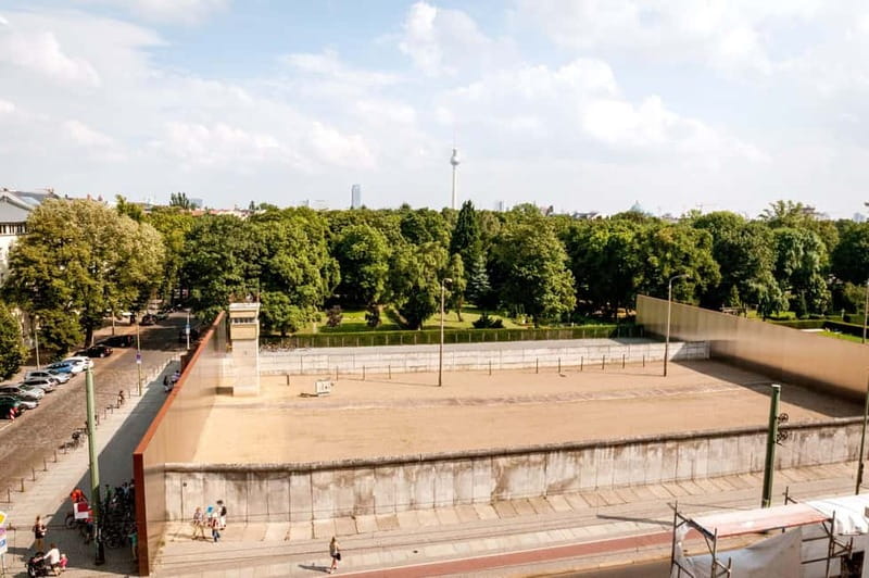 Red Berlin: Secrets of the Communist Capital - The 2-hour pace, plus time for lunch
