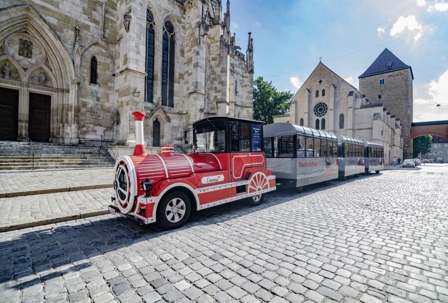 Regensburg: City Tour with the Bimmelbahn Train - A 45-Minute Bimmelbahn Speedrun Through Regensburg