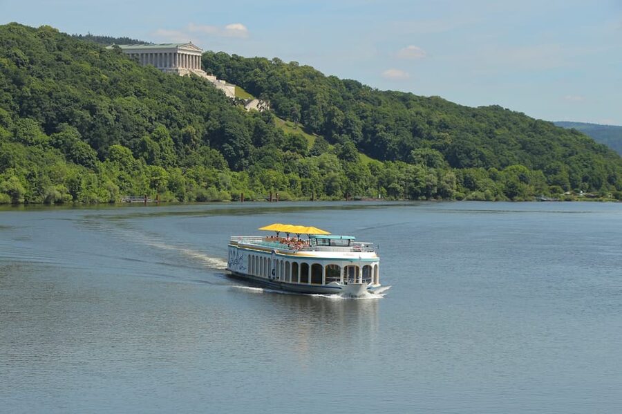 Regensburg: Klinger's Sightseeing Boat Tour to Walhalla - Should you book Regensburg to Walhalla?