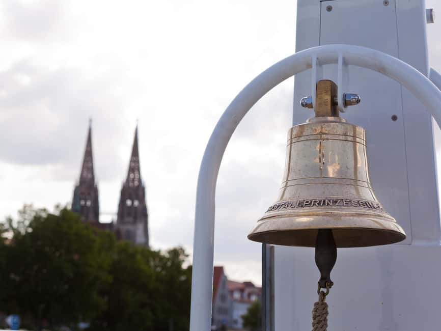 Regensburg: Sightseeing Boat Tour to Walhalla - Danube Cruise to Walhalla, and Why This Stop Matters