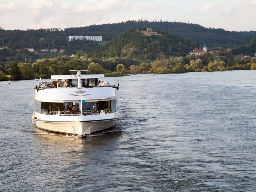 Regensburg: Sightseeing Boat Tour to Walhalla - Price and Value Around $23, and Who It Suits Best