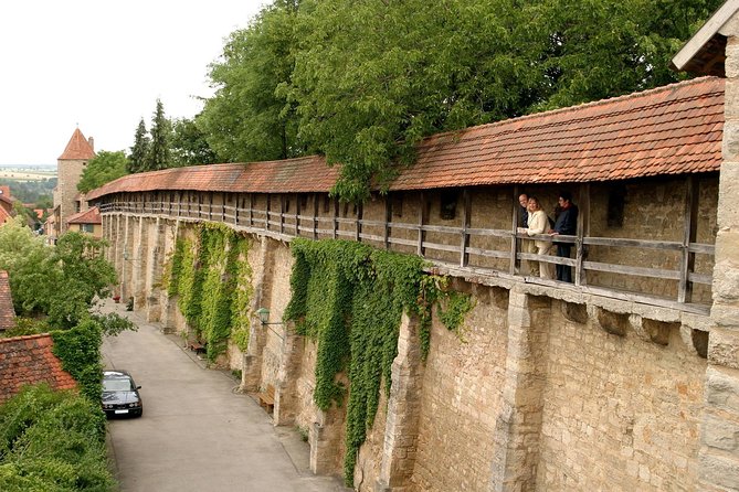 Rothenburg ob der Tauber Private Walking Tour With A Professional Guide - Why Rothenburg makes more sense with a guide