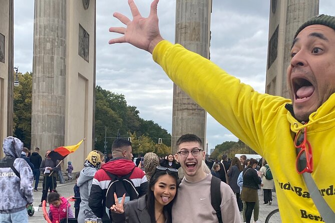 Rude Bastards tour of Berlin (CYHIT) - Brandenburg Gate Stop: The Germany Main Entrance Story