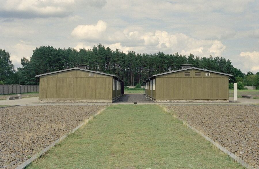 Sachsenhausen Memorial: Walking Tour from Berlin - Forced labor, punishment systems, prisons, and medical rooms