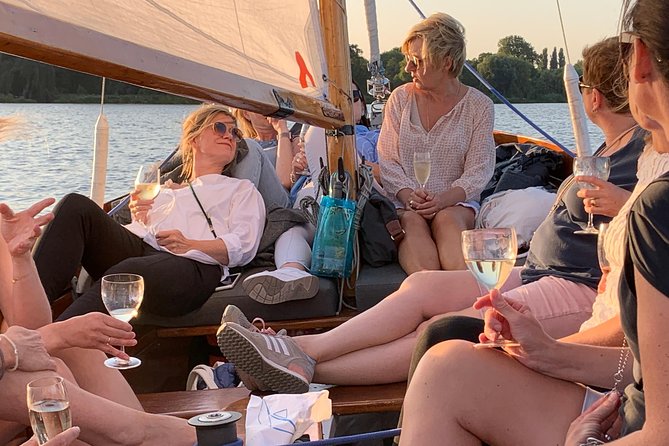Sailing trip on the Hamburg Outer Alster - Price and value: is $46.26 worth it?