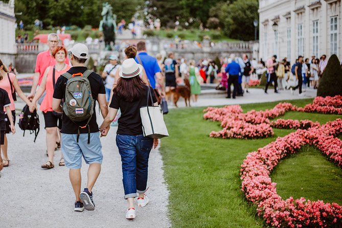 Salzburg Sightseeing Day Trip from Munich by Rail - Weather, border controls, and getting the timing right