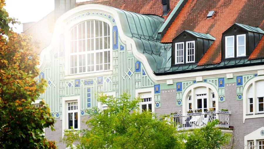 Schwabing: Insider Tour! Neighborhood, Revolt, Secrets in Munich's Cult District - Key highlights worth knowing