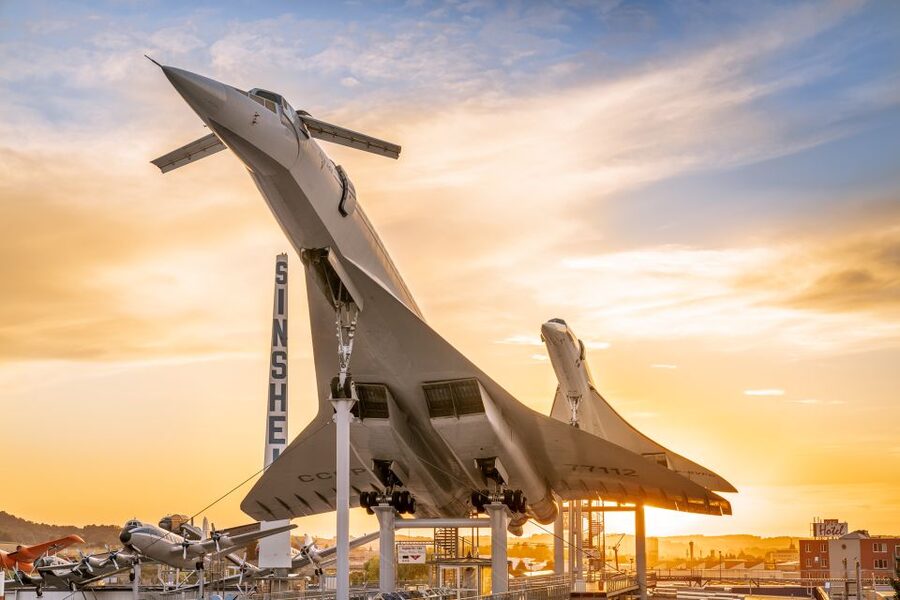 Sinsheim: Technik Museum Day Pass and IMAX 3D Ticket - IMAX 3D Laser 4K: how to fit the 45-minute documentary