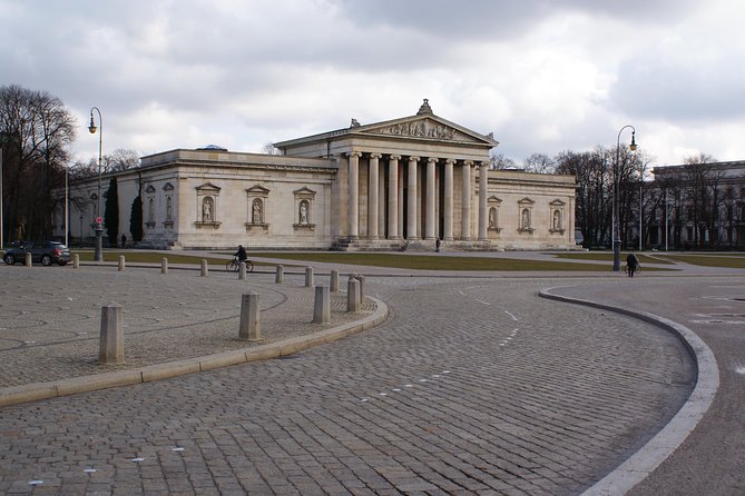 Small-Group 2-Hour Munich and The Third Reich Walking Tour - The Guide: Sensitive, Animated, and Built for Questions