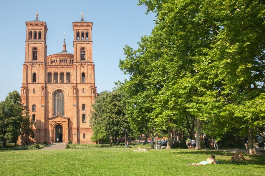 Small Group Walking Tour: "Wild Kreuzberg" - Price and pacing: is 24 dollars for 2.5 hours good value?