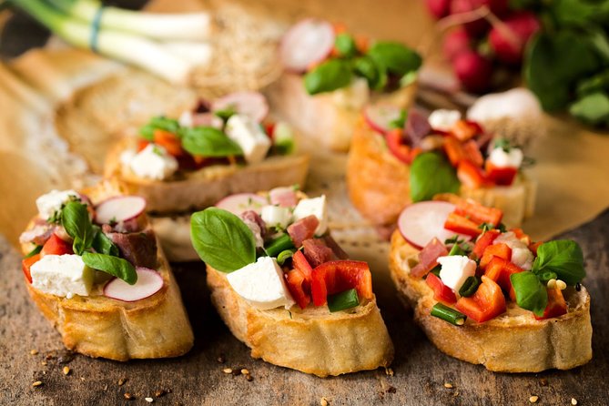 Star Hill Culinary : The Food Tour - Five Tastings, Dessert, and What Small Portions Mean for You