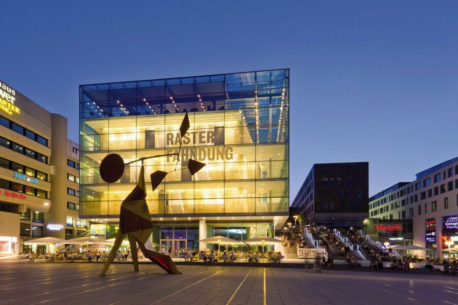 Stuttgart: City Highlights - Guided Walking Tour - Tour Length, Group Choices, and How to Pick the Right Format