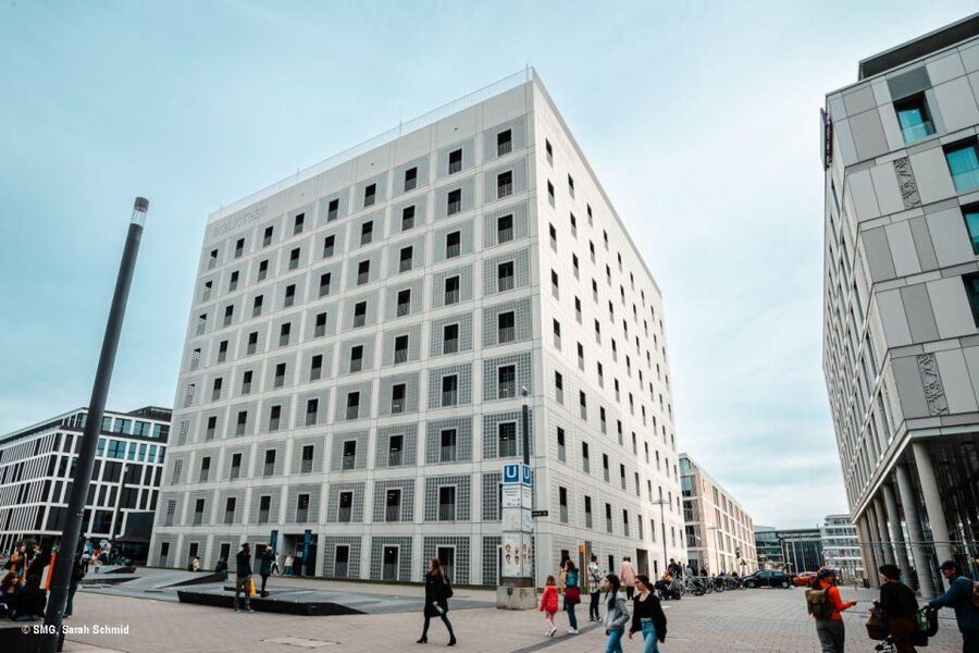 Stuttgart city library - an architectural tour - Practical considerations: luggage, kids, and comfort