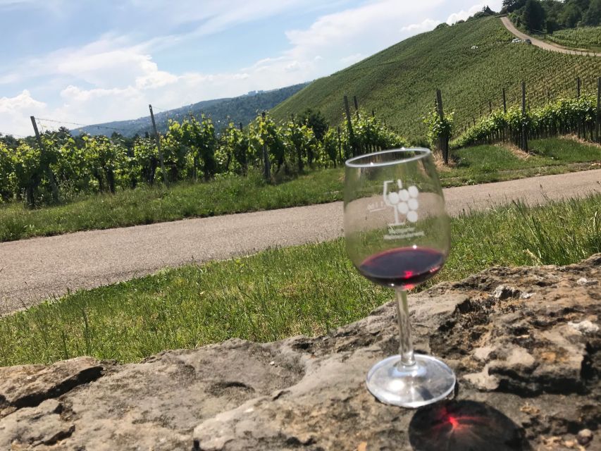 Stuttgart: Guided Wine Walk & Wine Tasting - Guide style: learning in German, with real-world support