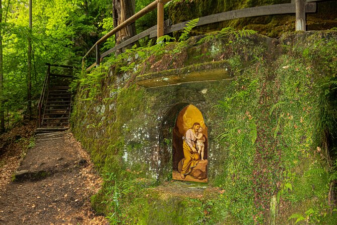 Top Full-Day Adventure: Bohemian & Saxon Switzerland from Dresden - Pace, Footwear, and How to Pack for the 11 to 12 km Day