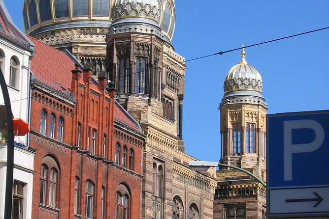 Tours & Sightseeing in English of Berlin, Potsdam and Sachsenhausen - Sachsenhausen: a serious place, paced with care