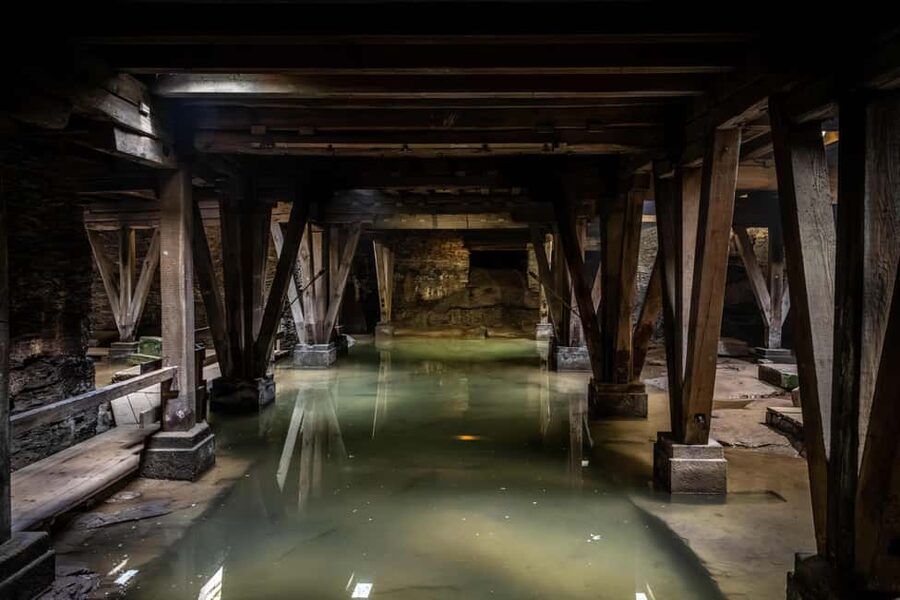 Trier: Gladiator Valerius adventure tour - What you learn by seeing the amphitheater up close