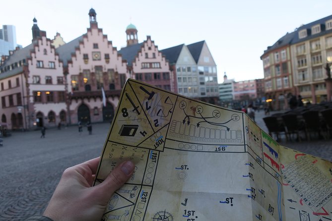 Urban Adventure Game in Frankfurt with an app - Should you book this Frankfurt app street game?