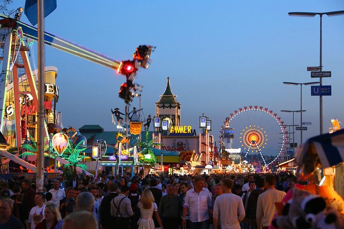 VIP Oktoberfest experience with table in big beer tent - Who should book this VIP table experience?