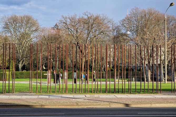 Walking on the Wall: 3-Hour Tour in Berlin - Stop 3: Mauerpark, the Wall’s course turned into a local hangout